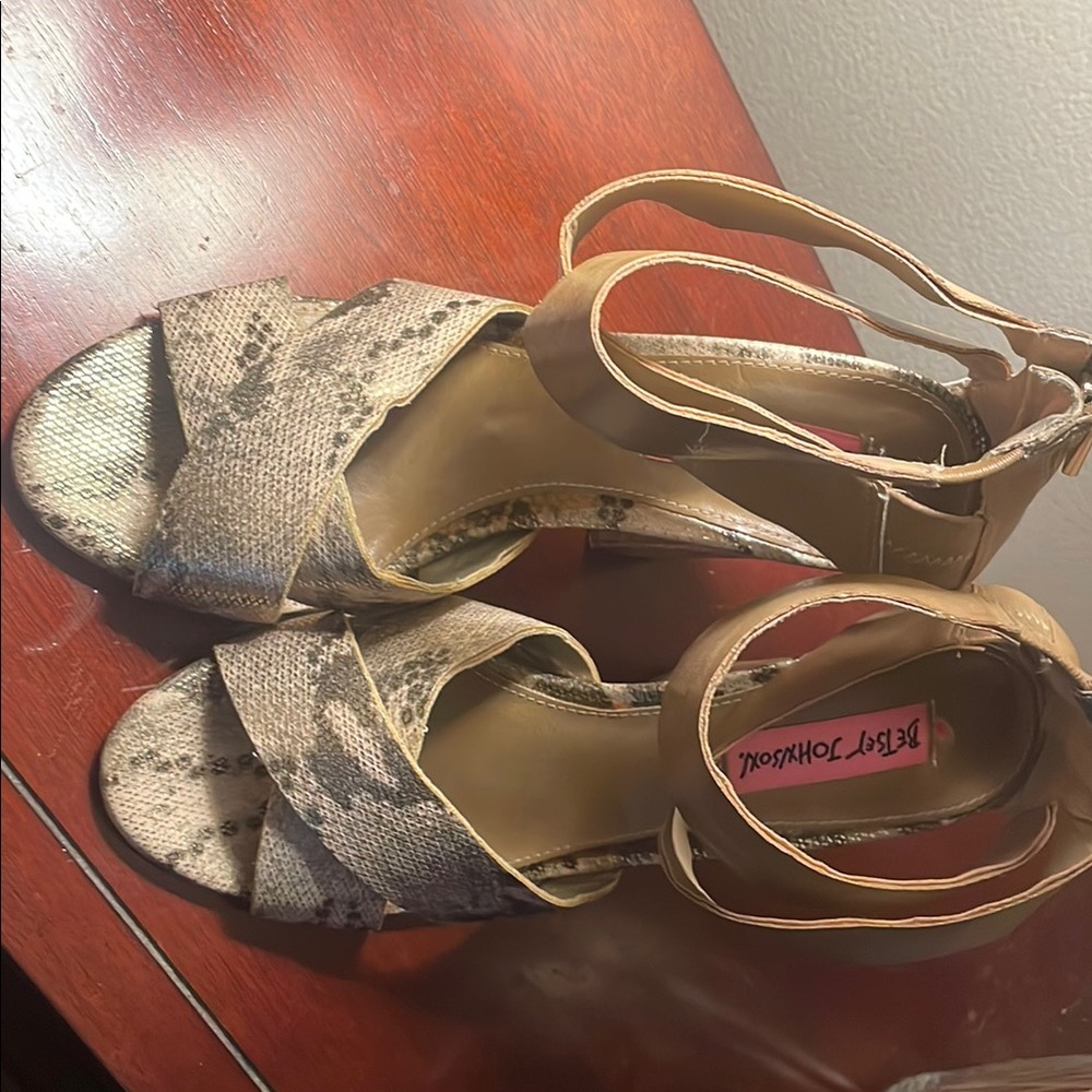 Betsey Johnson Tan Snakeskin Sandals